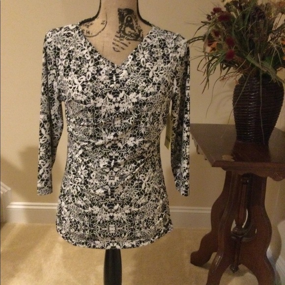 Vince Camuto blouse - Picture 1 of 5
